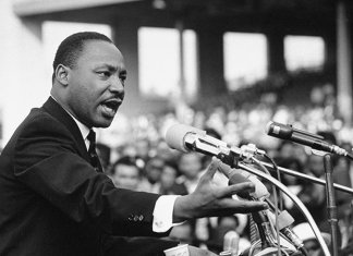 ۱۷ ویژگی که شما نیاز دارید تا رهبر بزرگی شوید 17 ویژگی رهبری